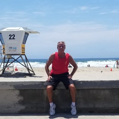 US Army 25th infantry veteran .#FBR 💙 dogs, Dolphins, LA Dodgers🐬some humans. 🌊Followed by @NancySinatra,@HeatherThomasAF, @JohnCena @MarkHamill👍𝐍𝐎 𝐃𝐌