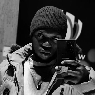 dante_uthman's profile picture. Keep your distance