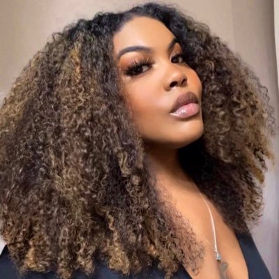 Tiffanyyshavon's profile picture. F🎗️U K  CANCER