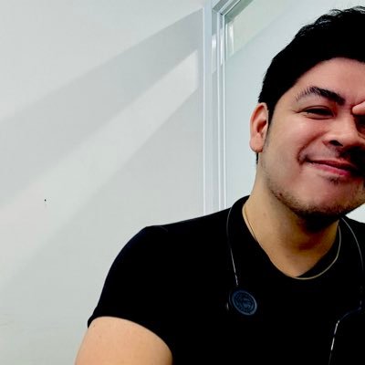 Medical doctor-Educator | Furdaddy | old soul | GCS 3 | Nerd | Anime | Music | Batman | Saved by GRACE through FAITH | Philippians 1:9-11 (MSG) | IG: @jmezzmdc
