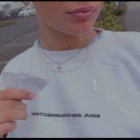 Ayla (@ayla5557) 's Twitter Profile