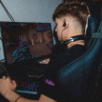 Riccardo (@rickyvaila) 's Twitter Profile