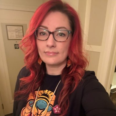 Queer Métis Woman. Residential School Truthing Advocate * My views are mine alone*