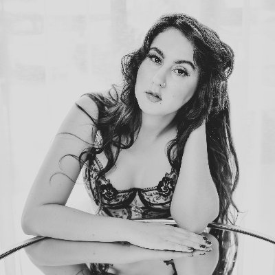 PriestessWren's profile picture. •ᴘʀᴏꜰᴇꜱꜱɪᴏɴᴀʟ ᴅᴏᴍɪɴᴀᴛʀɪx• 𝕋𝕣𝕚𝕓𝕦𝕥𝕖 $𝟝𝟘 | 𝕌𝕟𝕓𝕝𝕠𝕔𝕜 $𝟙𝟘𝟘 |  𝗕𝗲𝗲𝗺𝗜𝘁: @priestesswren | https://t.co/X0PaNhTvl8 | 0451 292 221