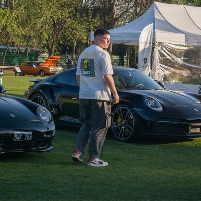 FacuEnriquez28's profile picture. Carspotter, muero y mato por River. Buenos Aires, Argentina 🇦🇷