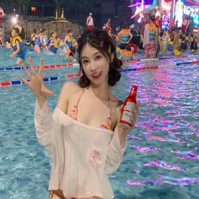 kwm1p6j8v45055n's profile picture. 个人兼职上门，请哥哥们给点个关注，生活压力大无奈之举，无门槛，靠谱，小号不常在可关注大号 ：@yuepao16888 。会做全套莞式服务，还有点儿m属性，身高167，体重62，c胸。♥♥♥♥