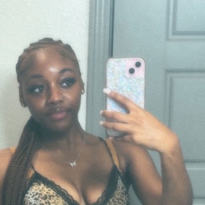 shailanichelle's profile picture. 