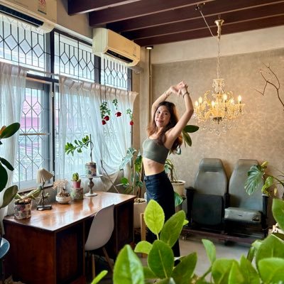 fewsfuns's profile picture. 