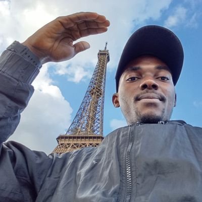 CarnotPierre's profile picture. Ma façon de penser,mon humour et ma serviabilité...