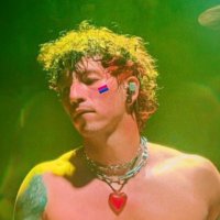 adri (@navigatingllve) 's Twitter Profile