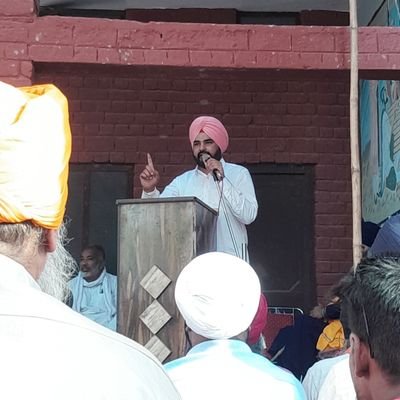 Kirsan_Ravinder's profile picture. Socially and Politically Active