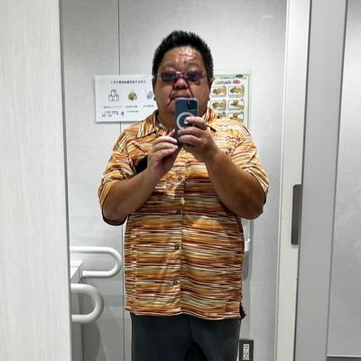 Rokudenashiya's profile picture. ネトウヨは褒め言葉w 小さな政府で憲法改正すべき。現在は国民民主党支持だが是々非々。自衛隊には最大の賛辞と感謝。エロ垢でもあるw。タヌキのタマタマ党党員。