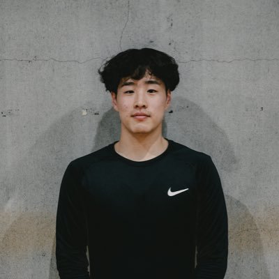 プロバスケ蹴って経営者になった25歳| 総登録者200万人越え|YouTubeで月間10億再生|非属人YouTube運営|業界TOPのスポーツメディア運営|5期目以内に100億企業を目指す|銀盾6枚|ディレクター.スタッフ募集🙇♂️