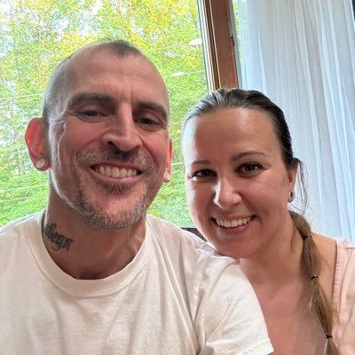 USMC Veteran 🇺🇸. ICU Registered Nurse. MAGA ❤️. Proud Wife of a Coal Miner. Wife of a Double Lung Transplant recipient. Proud Grandmother. NO DM’s!!