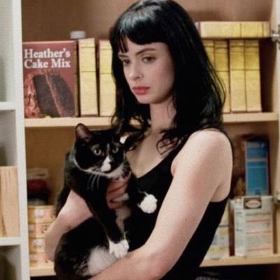 juintech's profile picture. 21. sistemas de informação - utfpr (5/8) | istj