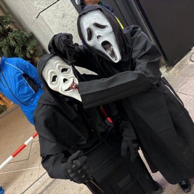 3ibYeVqRJr94596's profile picture. 最近買ったSteamのゲームは#Sons Of The Forest  #ホグワーツレガシー、、駆け出しエンジニアの酒クズ野郎