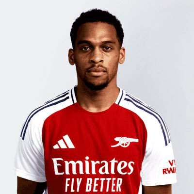 Living between the lines of reality and imagination || Untamed || Finance 📩 || Arsenal Fc⚽️