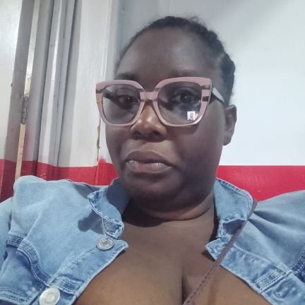 kisswis's profile picture. Je suis médecin ect: https://t.co/i5V6BnGjiZ ,Je ne laisserai jamais ce qui m'est arrivé dans le passé affecter mes expériences futures.