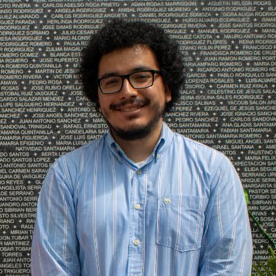El respeto al derecho ajeno es la paz.
Me gusta informar.
RT o like no es igual a un respaldo de opinión.