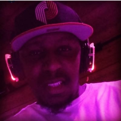 detroit 2 Va** I want all the smoke**
kryptonite bullets keep jamming up the ruger mane
heal my people, then we be free!!