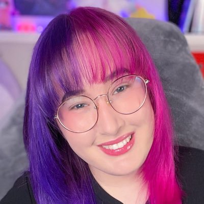 👑✨😴💜 • She/Her • 30 • Live on Twitch MON/WED/FRI/SAT at https://t.co/dZah2gGysX