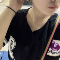 梨 (@rii_saki) 's Twitter Profile