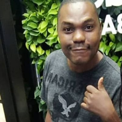 Moofduniverse's profile picture. 