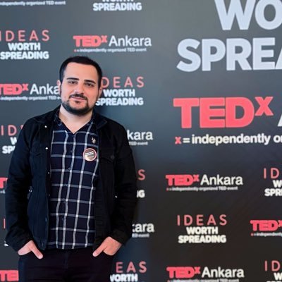 canicoz's profile picture. Software Engineer
AI Enthusiast 
Fenerbahçe SK Member of Congress