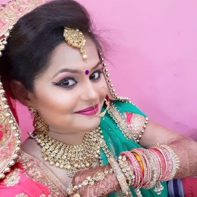 divya856383's profile picture. Learn to trade.. influencer marketer.. shopping