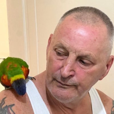STATEN ISLAND NY DAD. LIVING IN https://t.co/z4Suiv7X1J💙. BE KIND STAY HUMBLE.ROEEEE PRO CHOICE. EQUALITY FOR ALL. ❌NO DM❌.YOU FOLLOW ME. I FOLLOW YOU BACK 🍀