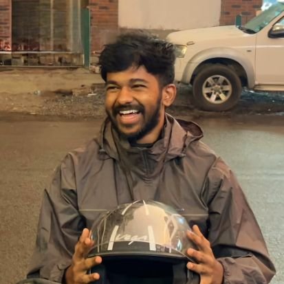 'I love football', read it the way Cantona would say it
Bianconero 🖤🤍 from 🇮🇳
