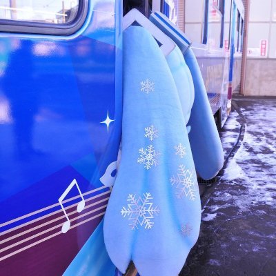 w5_sata's profile picture. 鉄、VOCALOID。
青空🦋→_(アンダーバー)を-(ハイフン)に変えてお調べください。