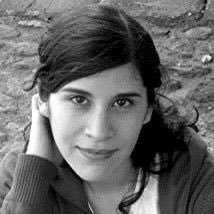 Vividora. Artesana de palabras y de ideas. Me gusta ser la primera en mandar DM.