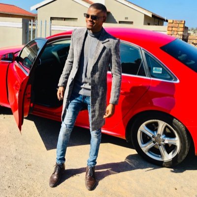 ChumaniDingile's profile picture. 🦍