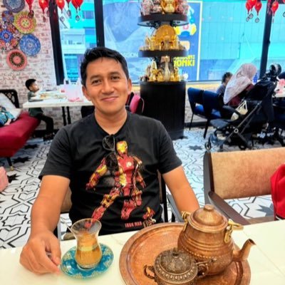 xroll83's profile picture. 