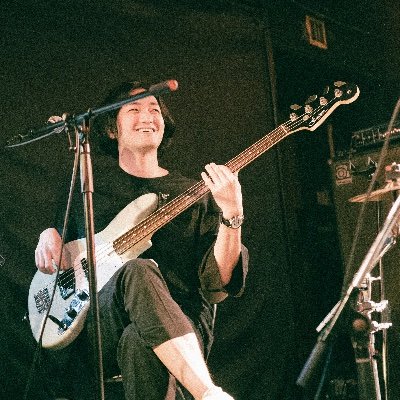 tmhr_bassist_'s profile picture. 赤いベースとカメラが好きマン📸
