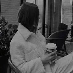 TharenuezjOj's profile picture. 