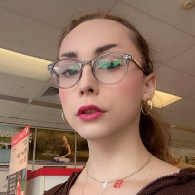 domtopdiva's profile picture. 