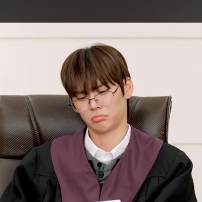 NT0039's profile picture. Always support Eunseok🔥🪨 //🧋🪨🐸🎸🫧💂🦕