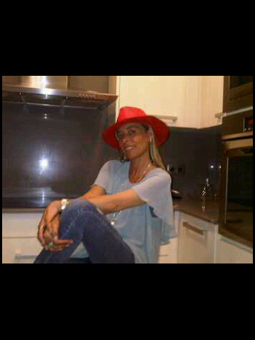 mariajoinfante's profile picture. Moda, la vida, RRHH, Innovacion, Leer lo que cae en mis manos y sobre todo el mar, no puedo estar lejos de el..
