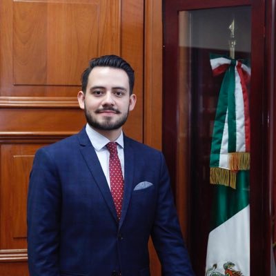 Lic. en Derecho @udlap, Especialista en Amparo @IberoPuebla y Derecho Administrativo @ENFJ_mx l ex @SCJN l Secretario en @pjf_mexico l Profesor @ENFJ_mx