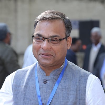 NamDev15823293's profile picture. Professor. Writer. Poet