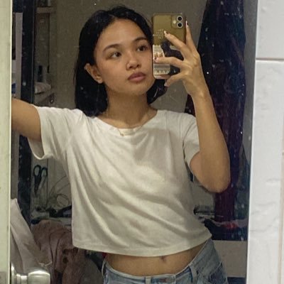 kyseesghosts's profile picture. a black cat in stem