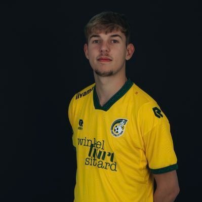 FIFA player for @ECVEsports & @fortunasittard