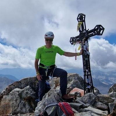 rptndr75's profile picture. 