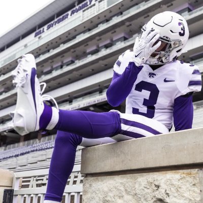 Kansas State Student | NOT A TROLL | Proud Hater of the University of Kansas | I like beer| KU Fan = FAT | Fruit Punch Happy Dad Enthusiast
