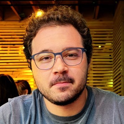 I help build and run publishing offers for high-ticket coaches. $10M+ Client Revenue helping different coaches through Facebook ads, funnels, and sales.