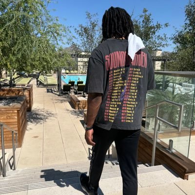 chudiikobi's profile picture. LA ✈️ AZ- RN🩺