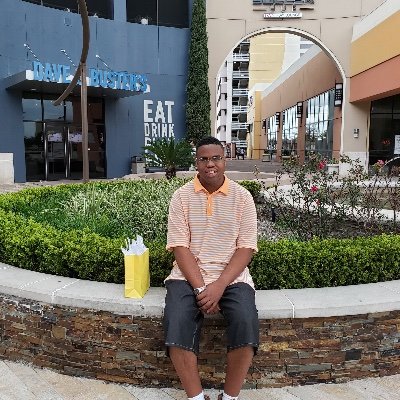 Snap:l_lewisjr2019 Klein Forest High school Graduate Class of 2015.Philippians4:13 I can do all things through Christ that strengthens me