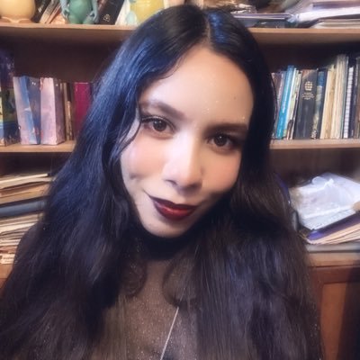 Lcda. Comunicación Social 📸 Cantante | Soprano ligero 🎤 Divulgadora Científica 👩🏻🔬 | 𝚜𝚘𝚖𝚎𝚝𝚒𝚖𝚎𝚜 𝚙𝚘𝚎𝚝𝚊 | ig @rosynelacosta